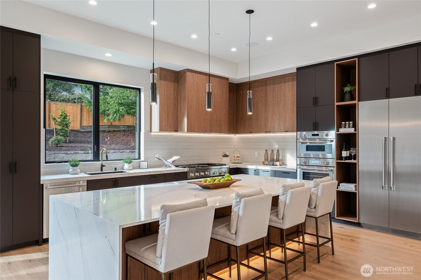 2423 129th Avenue SE, Bellevue, WA 98005