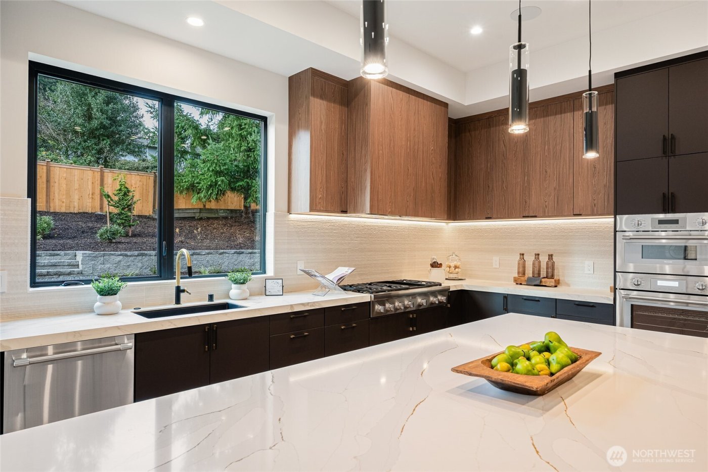 2423 129th Avenue SE, Bellevue, WA 98005