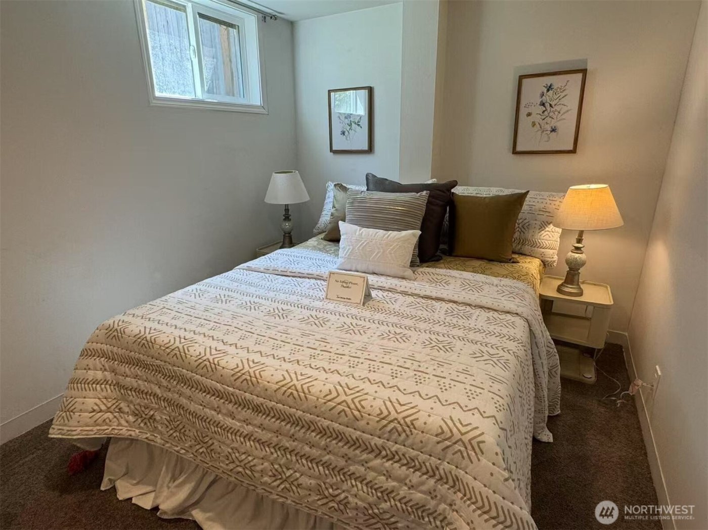 4329 NE 56th Street , Seattle, WA 98105