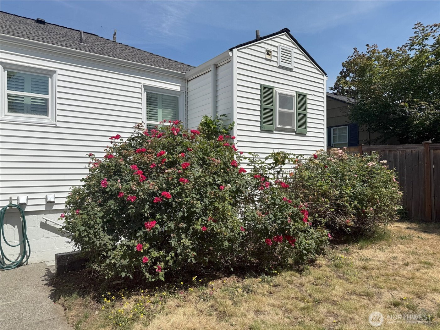 4329 NE 56th Street , Seattle, WA 98105