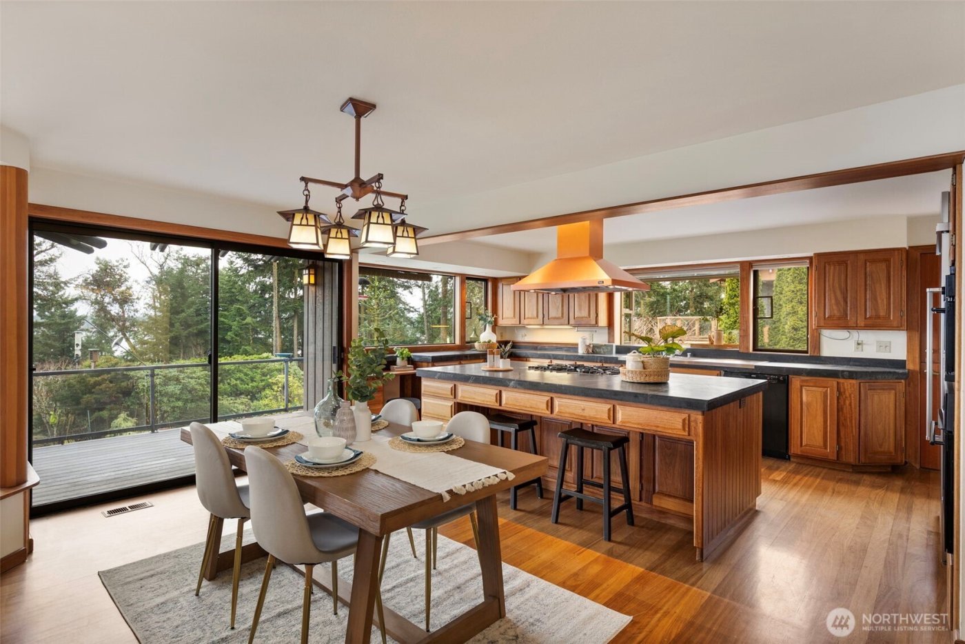 170 Windship Drive , Port Townsend, WA 98368