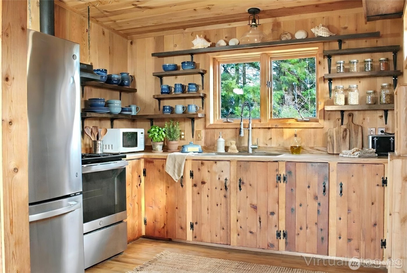 32400 J Place , Ocean Park, WA 98640