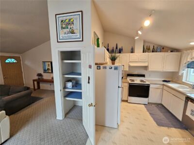 33406 H Place , Ocean Park, WA 98640 - Photo 5