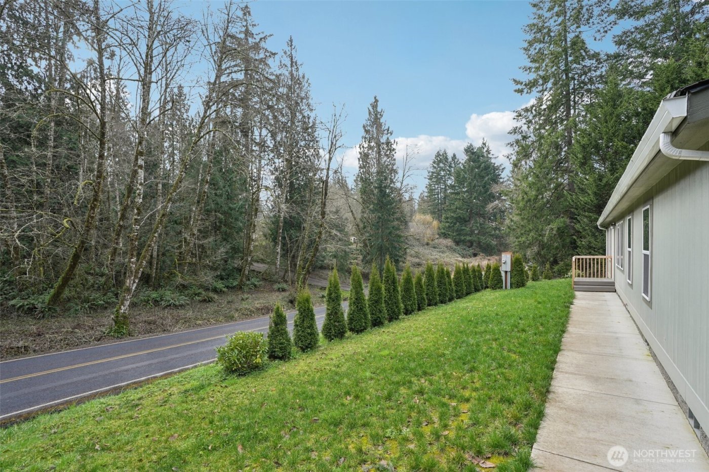 830 Kool Road , Kelso, WA 98626