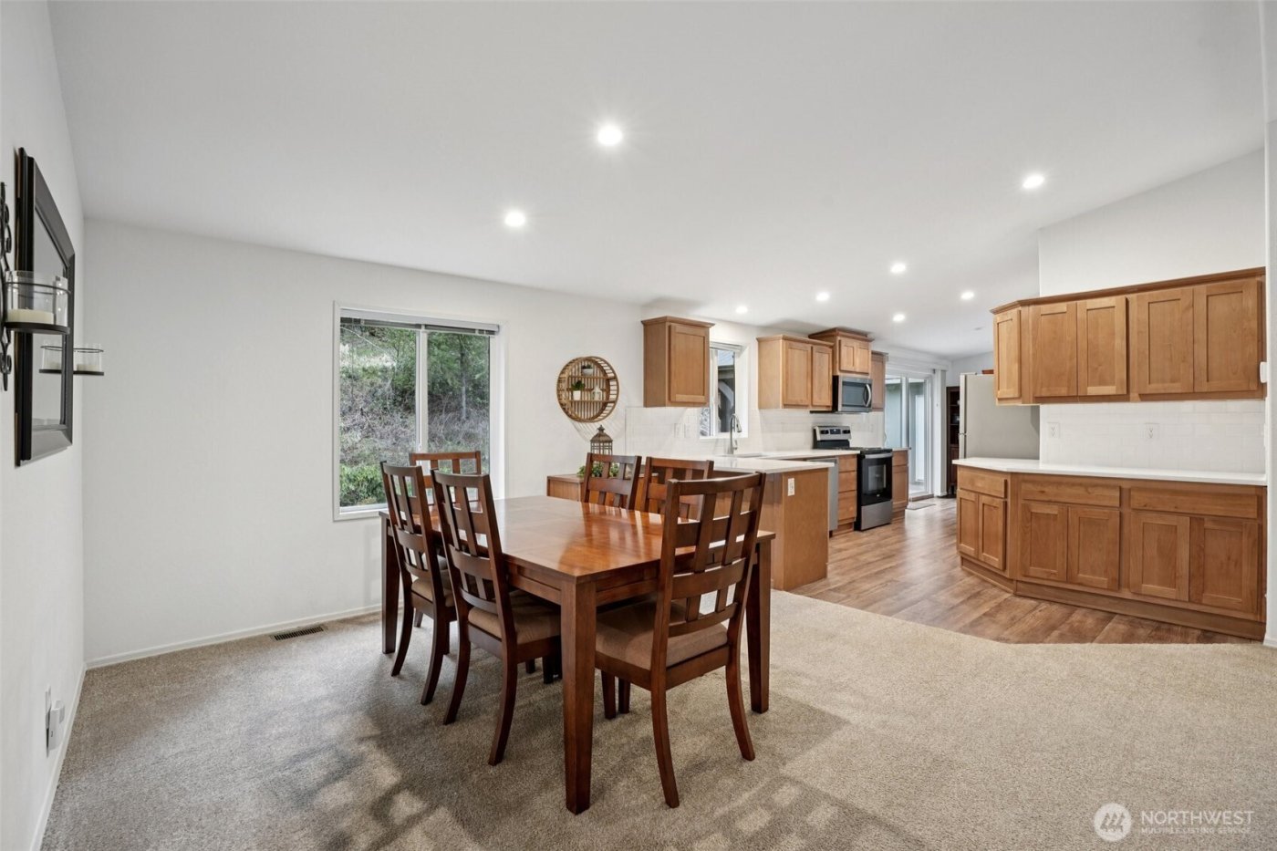 830 Kool Road , Kelso, WA 98626