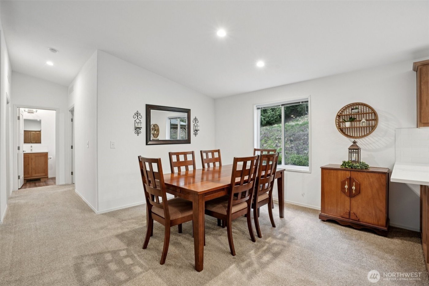 830 Kool Road , Kelso, WA 98626