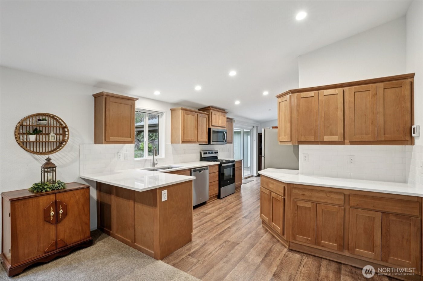 830 Kool Road , Kelso, WA 98626