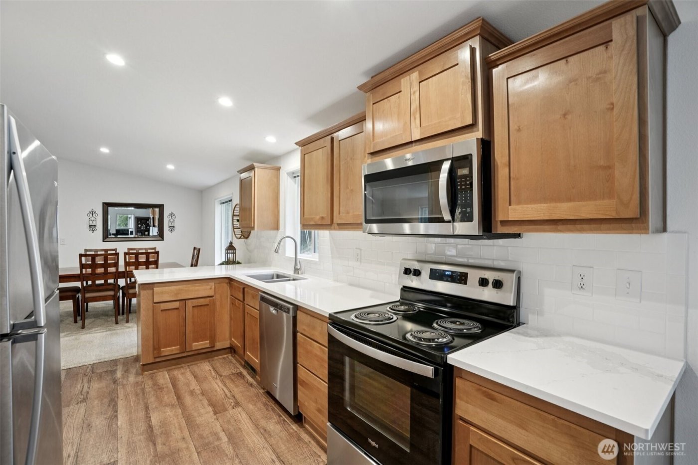 830 Kool Road , Kelso, WA 98626