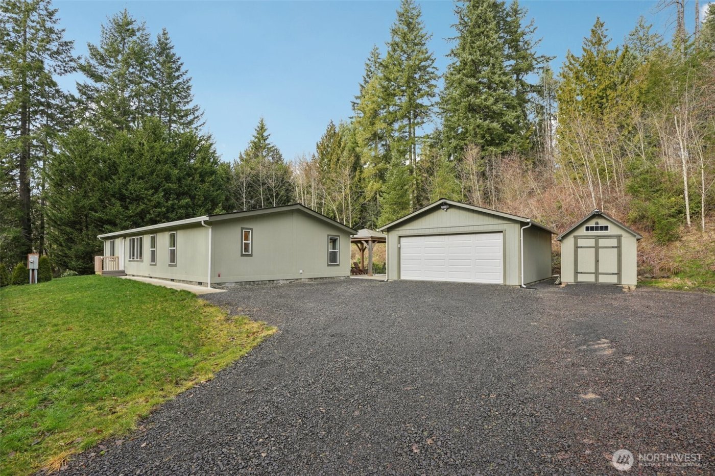830 Kool Road , Kelso, WA 98626