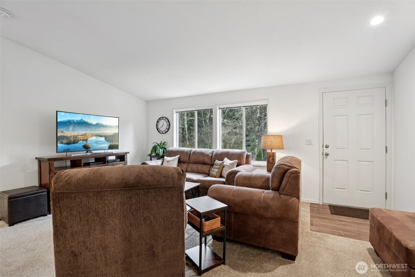 830 Kool Road , Kelso, WA 98626