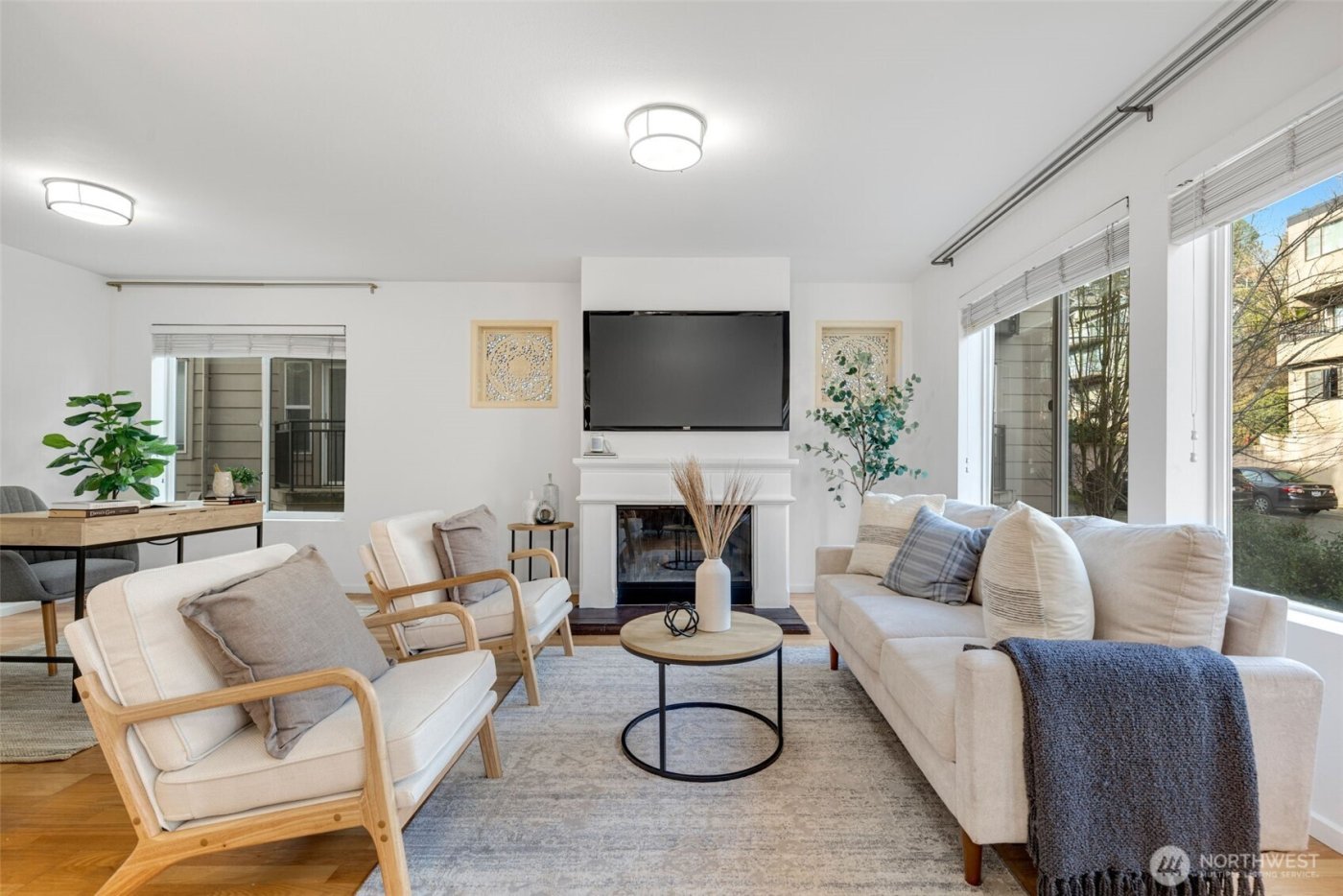 500 Aloha Street #211, Seattle, WA 98109