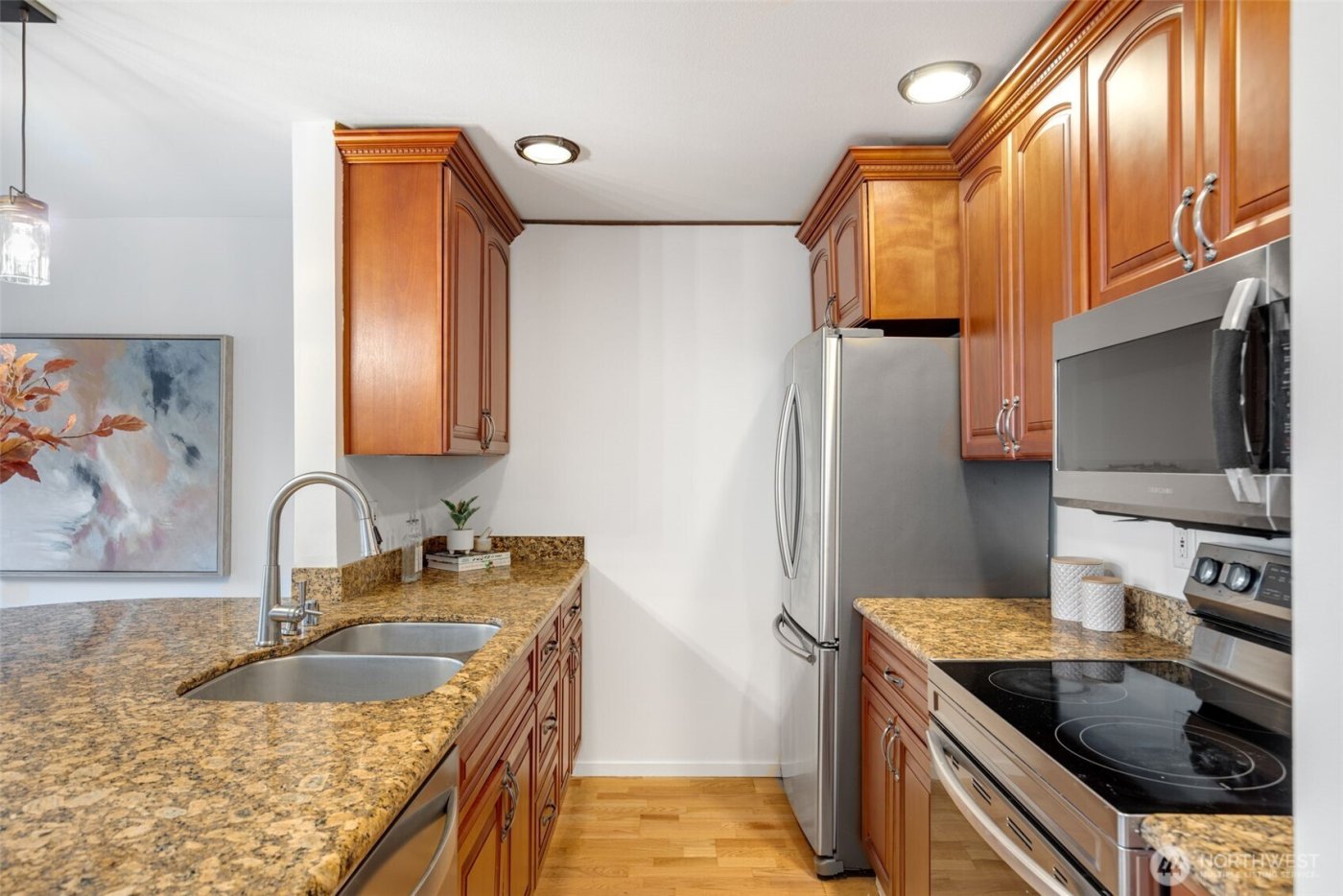 500 Aloha Street #211, Seattle, WA 98109