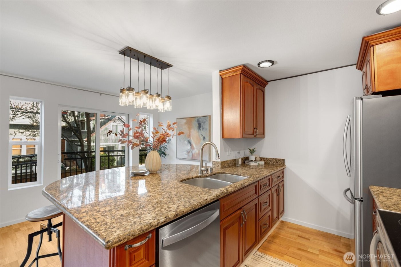 500 Aloha Street #211, Seattle, WA 98109