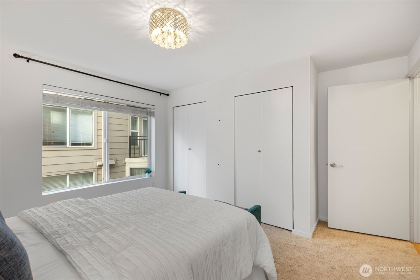 500 Aloha Street #211, Seattle, WA 98109