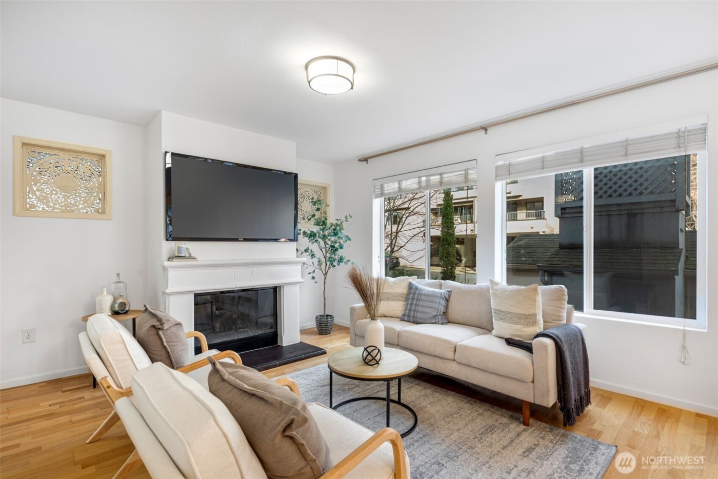 500 Aloha Street #211, Seattle, WA 98109