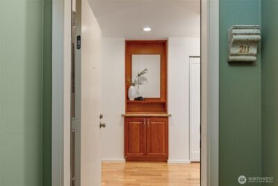 500 Aloha Street #211, Seattle, WA 98109 - Photo 33