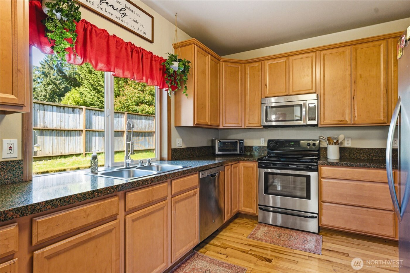 11032 Dean Court SW, Lakewood, WA 98498