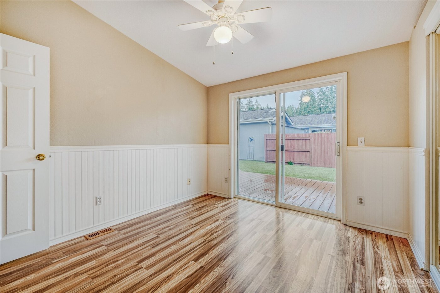 22241 SE 241st Place #62, Maple Valley, WA 98038