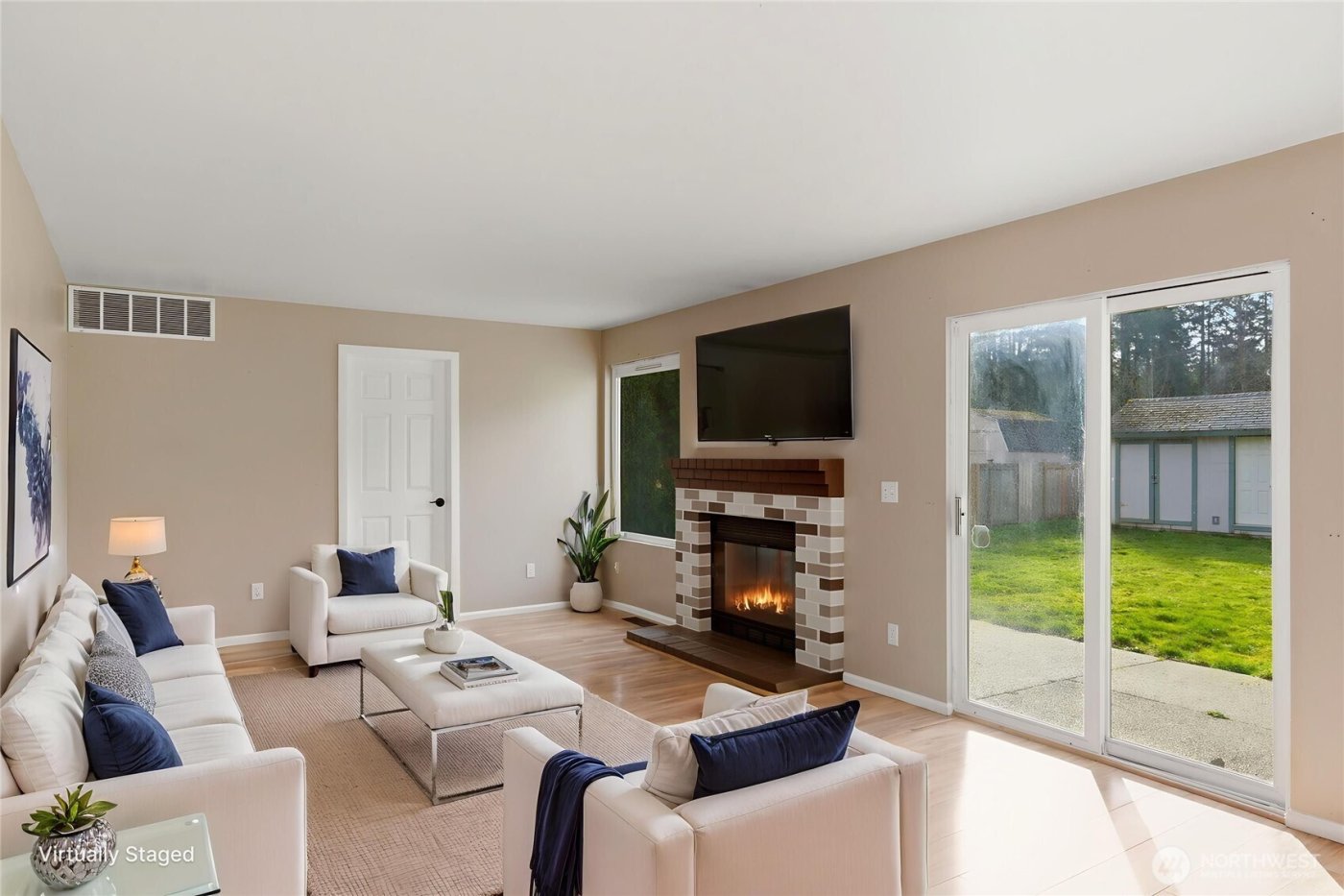 24512 46th Avenue E, Graham, WA 98338