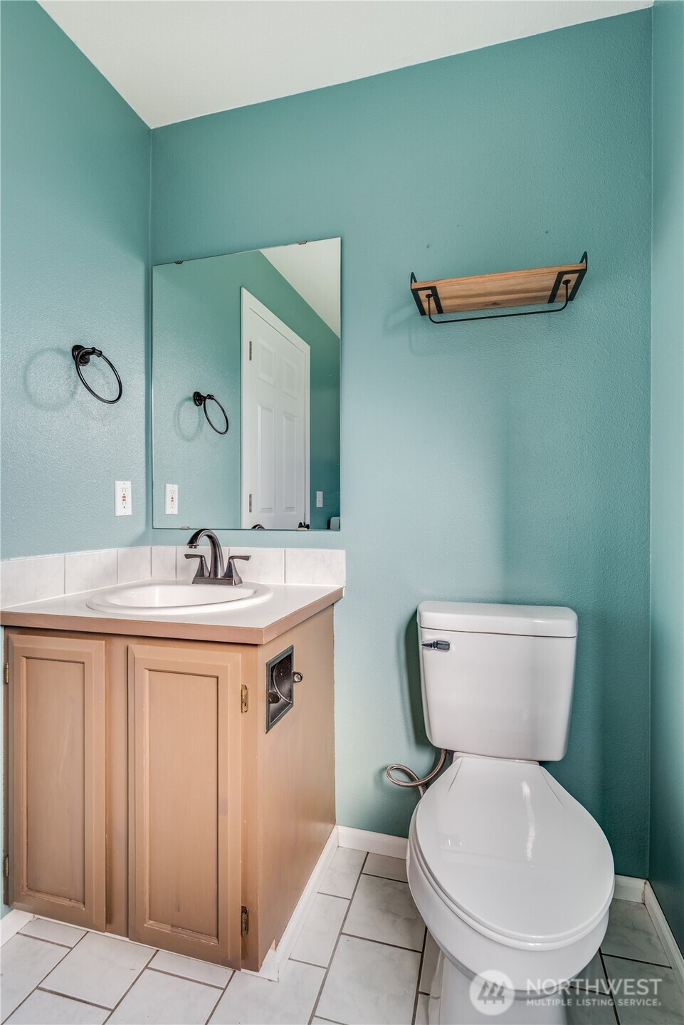 24512 46th Avenue E, Graham, WA 98338