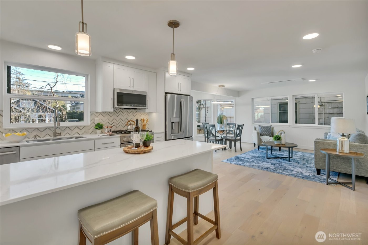 4019 4th Avenue NE, Seattle, WA 98105