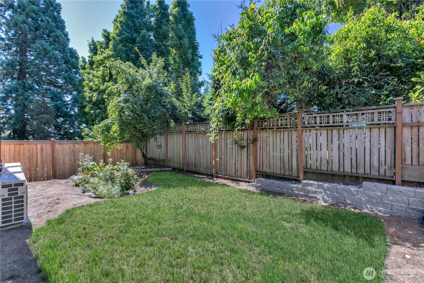 4019 4th Avenue NE, Seattle, WA 98105