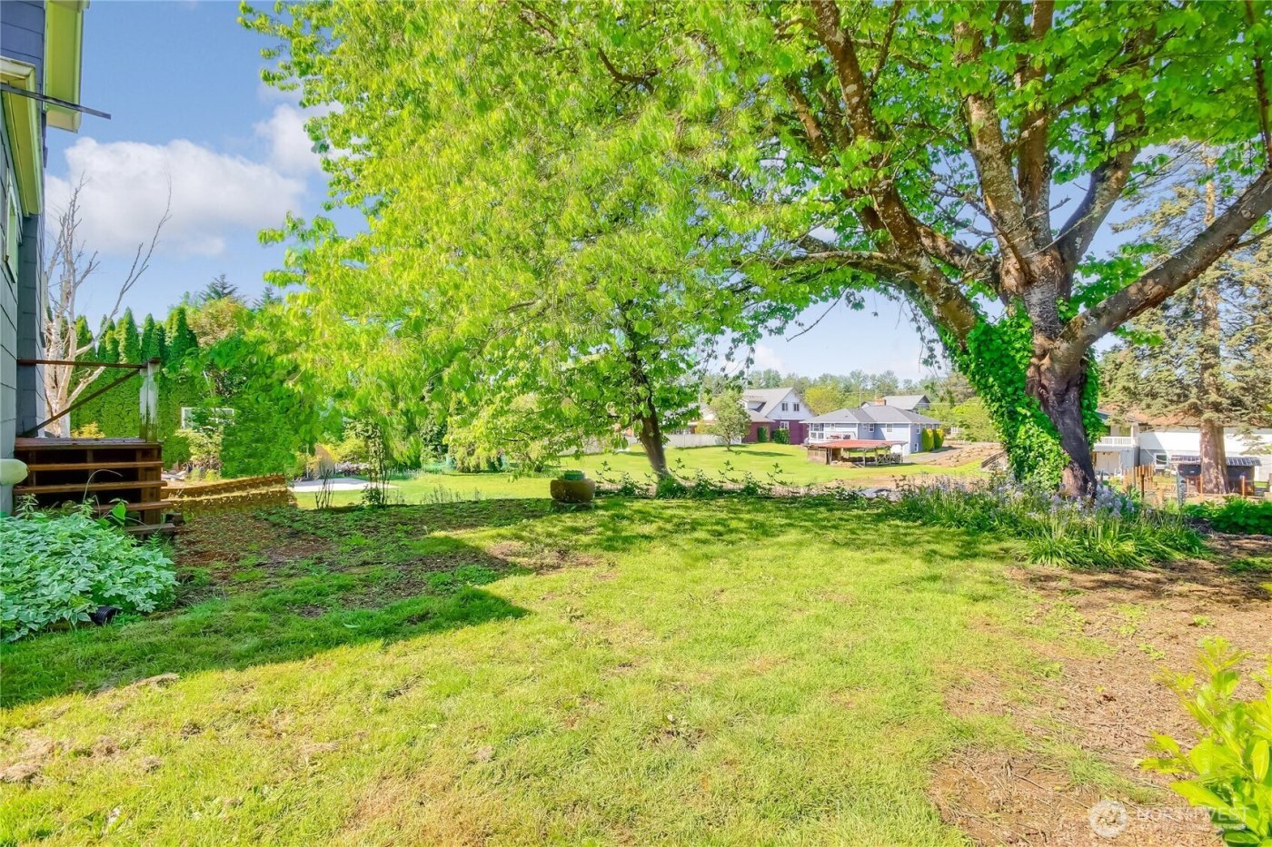 414 Sumner Avenue , Sumner, WA 98390