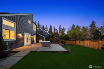 11715 NE 105th Lane , Kirkland, WA 98033-5039 - Photo 31