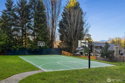 11715 NE 105th Lane , Kirkland, WA 98033-5039 - Photo 35