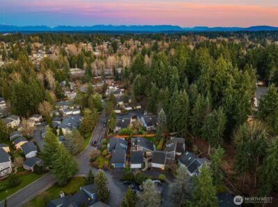 11715 NE 105th Lane , Kirkland, WA 98033-5039 - Photo 37