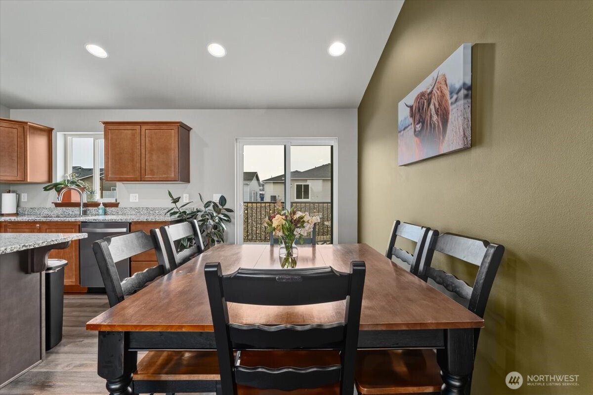 2479 3RD Street SE, East Wenatchee, WA 98802