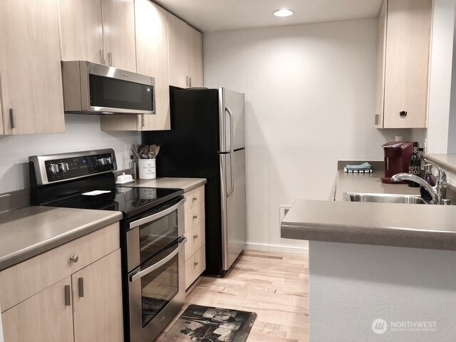 16101 Bothell Everett Hwy #B202, Mill Creek, WA 98012