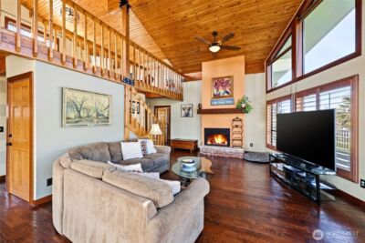 5322 S Island Drive E, Bonney Lake, WA 98391 - Photo 12