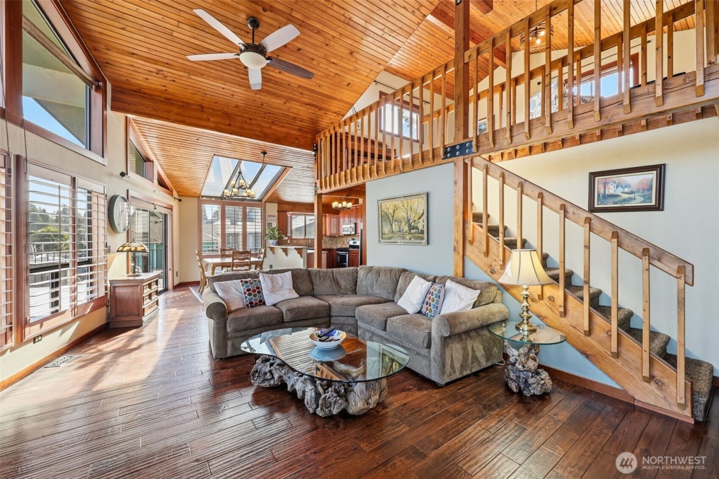 5322 S Island Drive E, Bonney Lake, WA 98391