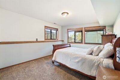 5322 S Island Drive E, Bonney Lake, WA 98391 - Photo 23