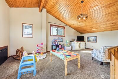 5322 S Island Drive E, Bonney Lake, WA 98391 - Photo 27