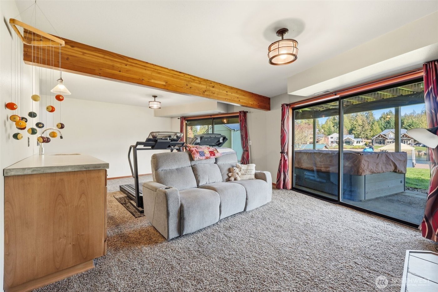 5322 S Island Drive E, Bonney Lake, WA 98391