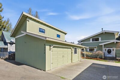 5322 S Island Drive E, Bonney Lake, WA 98391 - Photo 5