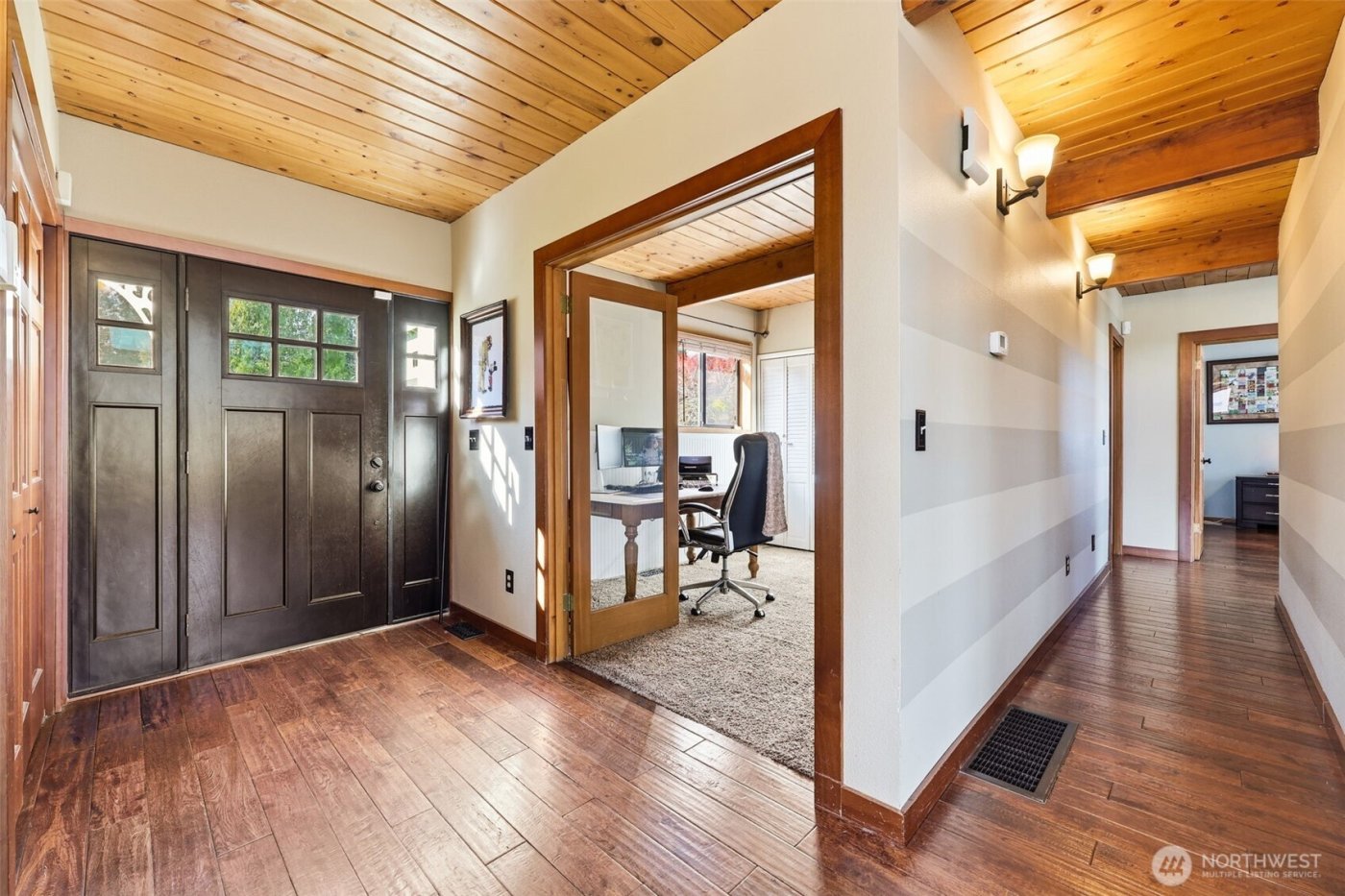 5322 S Island Drive E, Bonney Lake, WA 98391