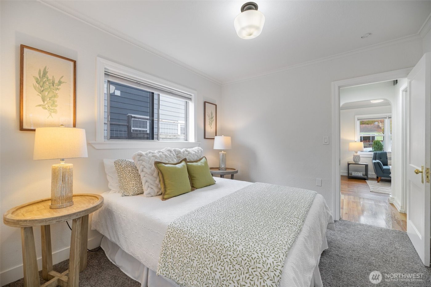 1046 NE 97th Street , Seattle, WA 98115