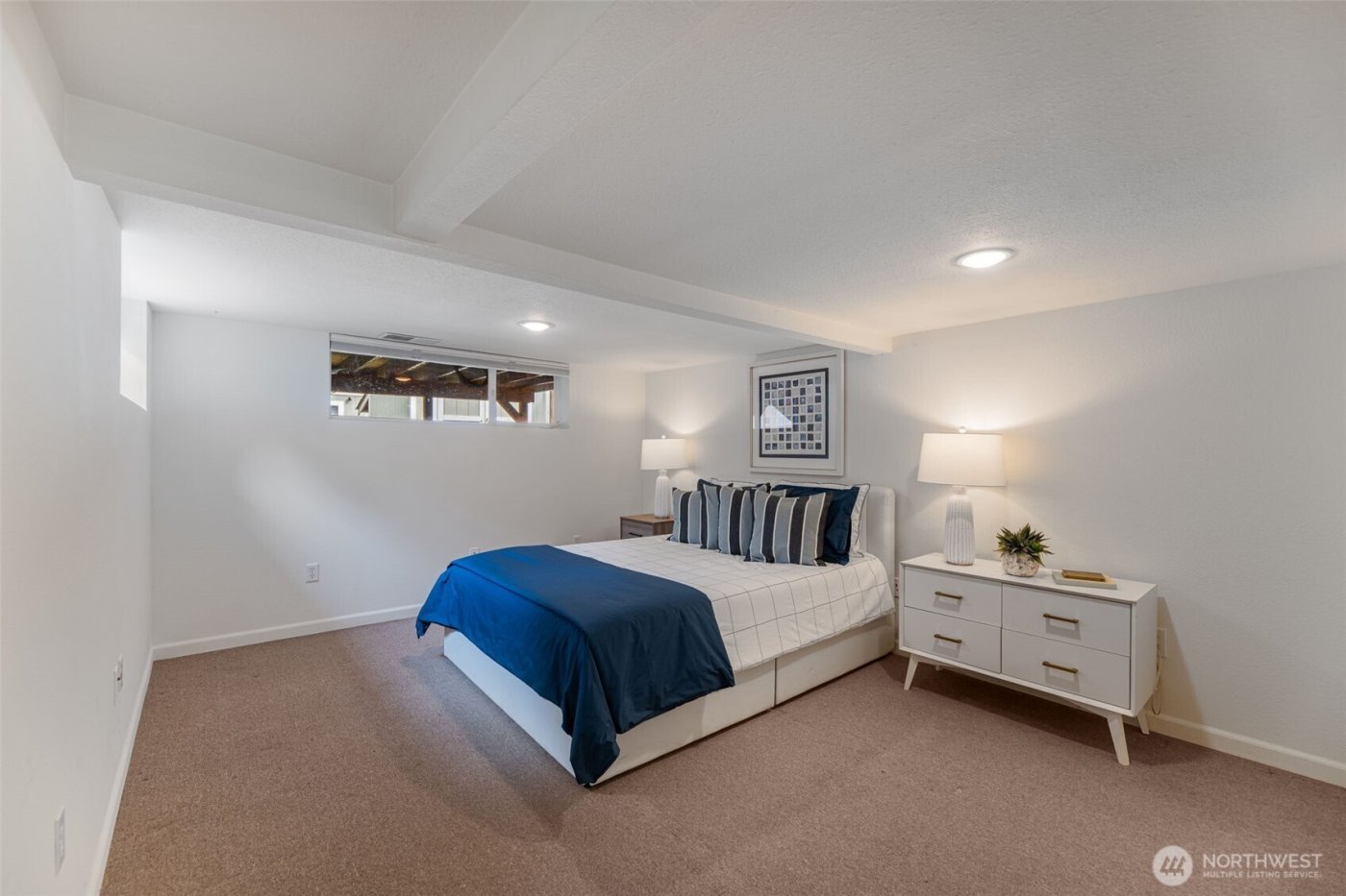 1046 NE 97th Street , Seattle, WA 98115