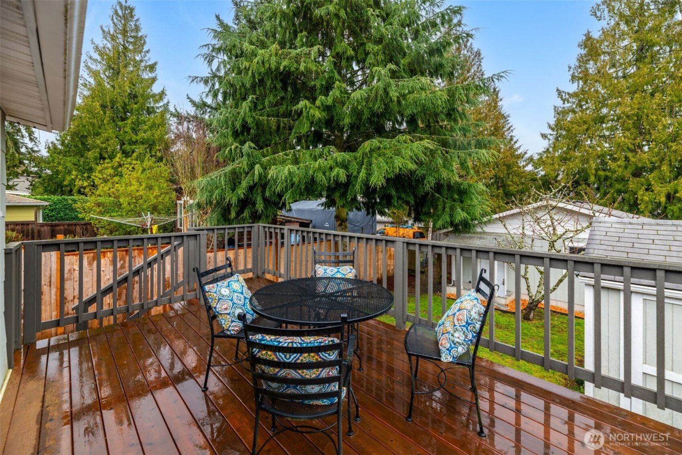 1046 NE 97th Street , Seattle, WA 98115