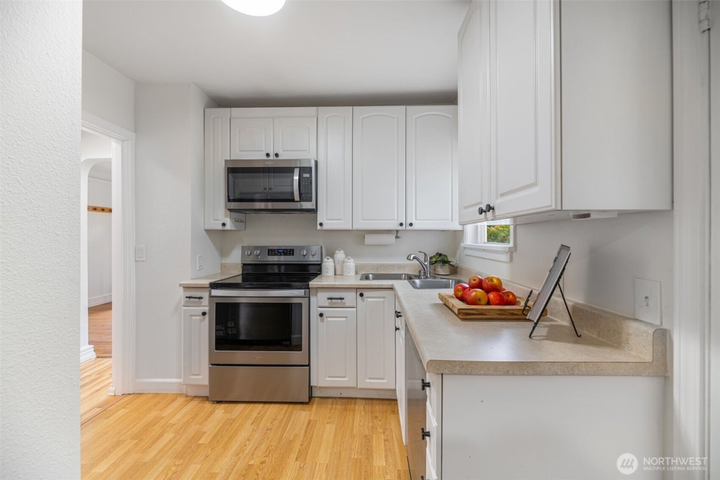 1046 NE 97th Street , Seattle, WA 98115