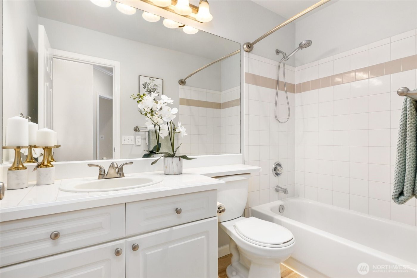 18606 NE 57th Street , Redmond, WA 98052