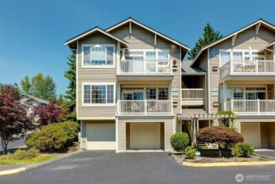 18606 NE 57th Street , Redmond, WA 98052 - Photo 3
