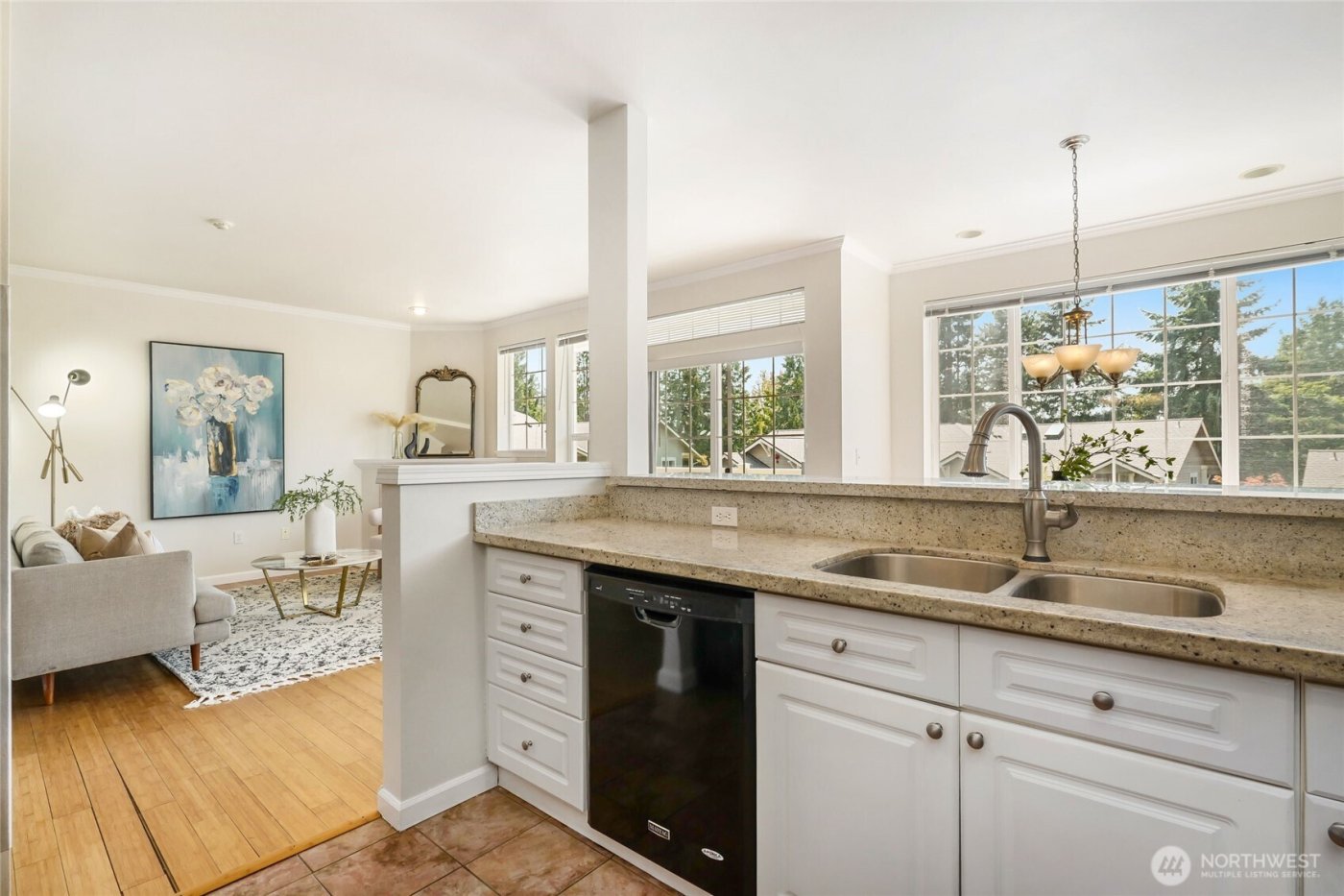 18606 NE 57th Street , Redmond, WA 98052