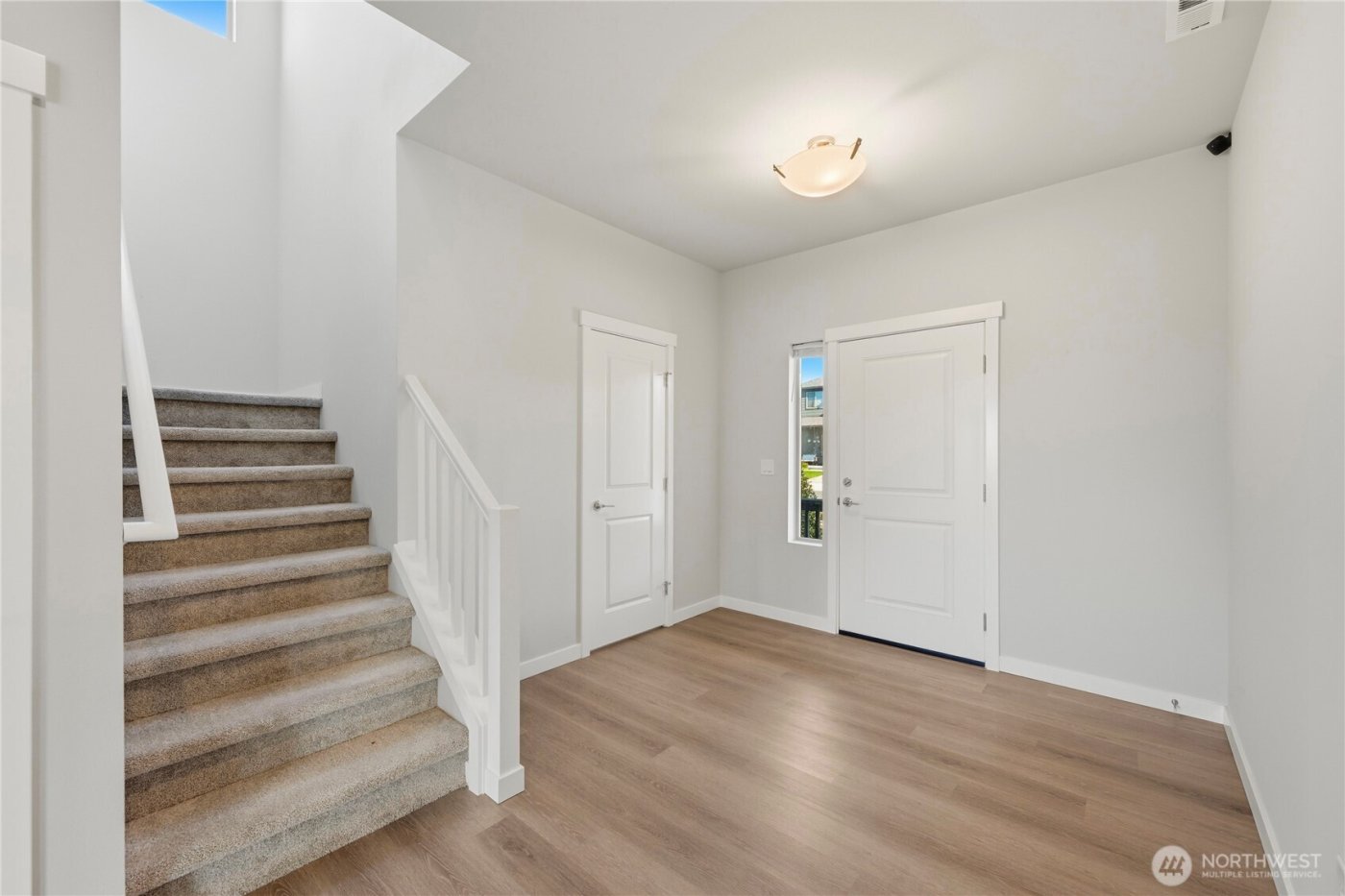 267 Hovey Street , Buckley, WA 98321