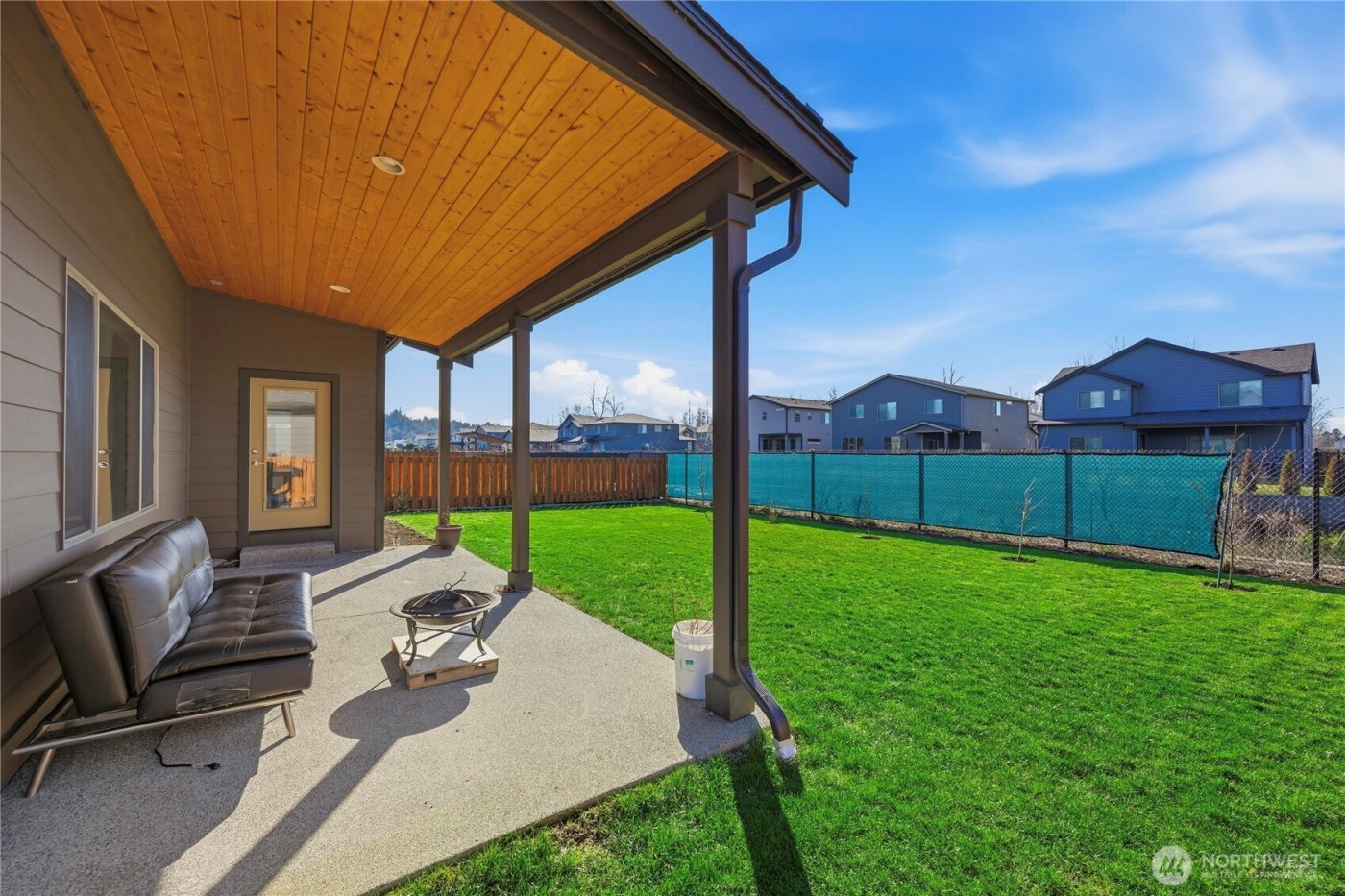 267 Hovey Street , Buckley, WA 98321