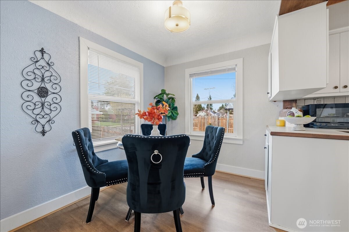 203 17th Street NW, Puyallup, WA 98371