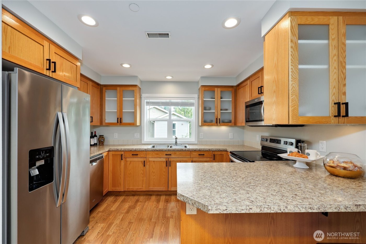 7701 Beacon Place NE #103, Bremerton, WA 98311